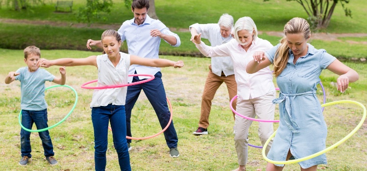 Family hula hoops together