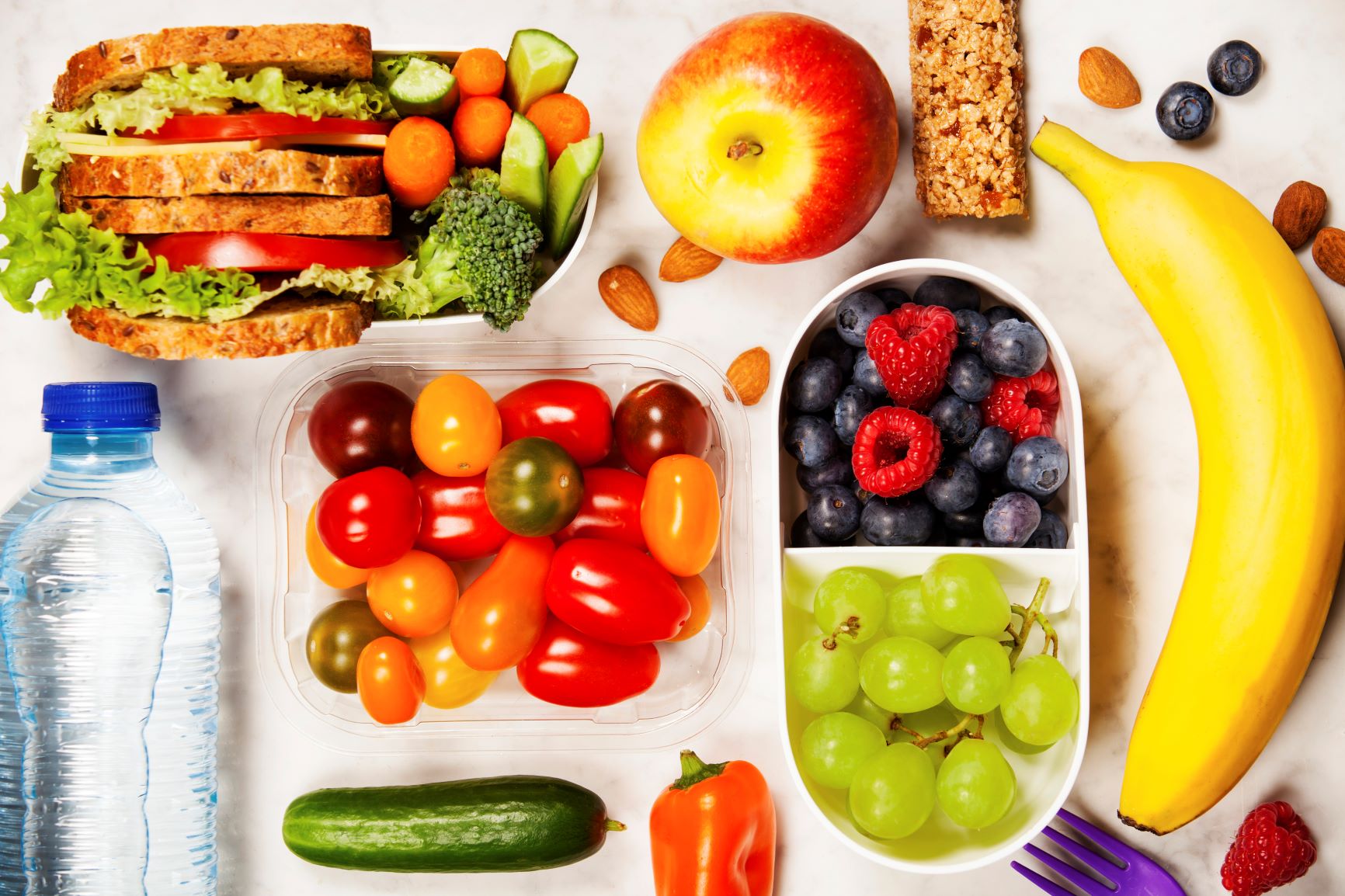 A healthy lunch full of fruits and vegetables